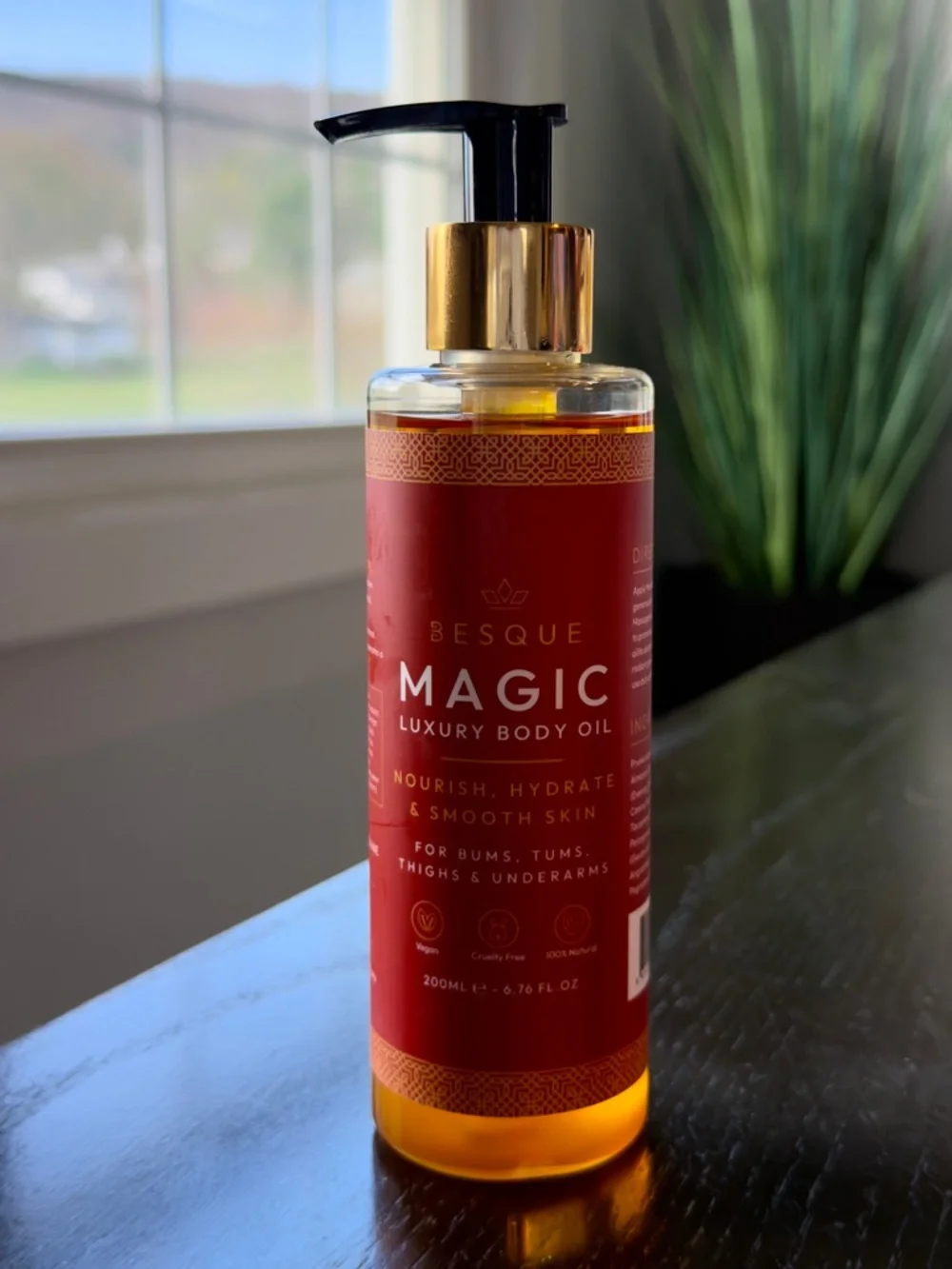 Magic Luxury Body Oil — Red & Gold Nourishing Body Oil - Picture 1 of 1
